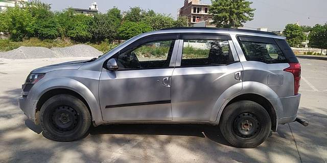 https://images10.gaadi.com/usedcar_image/3628914/original/12__VCC_IMG_1697085526502_1803147_95_1697085693.jpg?imwidth=6401