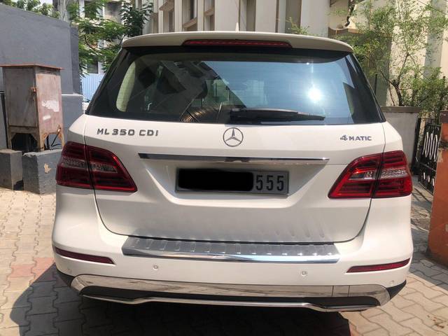https://images10.gaadi.com/usedcar_image/3628974/original/processed_img2895061__used_car_2895061_1697695625.jpg?imwidth=6402