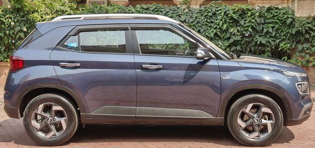 https://images10.gaadi.com/usedcar_image/3628999/original/processed_img2895072__used_car_2895072_1697696650.jpg?imwidth=6401