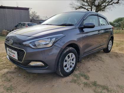 Hyundai i20 Sportz 1.4 CRDi Hyundai i20 Sportz 1.4 CRDi