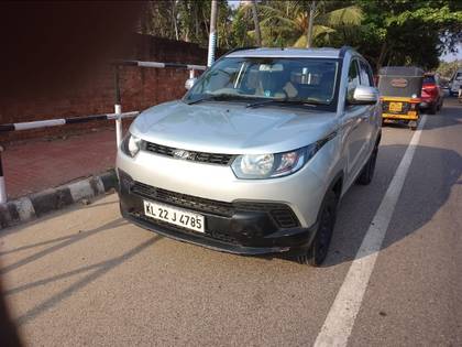 Mahindra KUV 100 mFALCON G80 K4 Mahindra KUV 100 mFALCON G80 K4