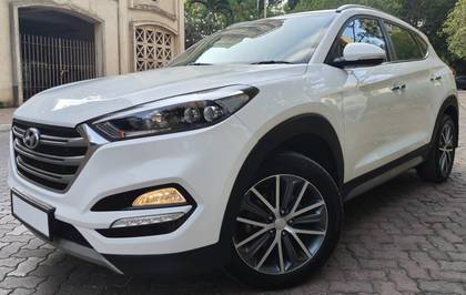 Hyundai Tucson 2.0 e-VGT 2WD AT GLS Hyundai Tucson 2.0 e-VGT 2WD AT GLS