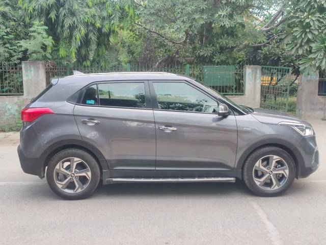 https://images10.gaadi.com/usedcar_image/3629130/original/img2895164__used_car_2895164_1697699183.jpg?imwidth=6402