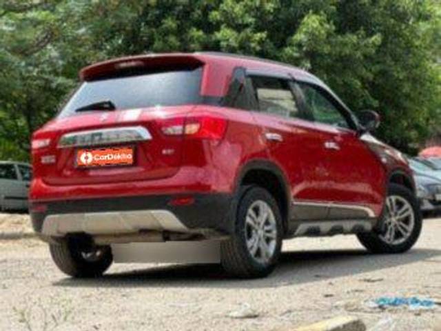 https://images10.gaadi.com/usedcar_image/3629133/original/processed_img2895167__used_car_2895167_1697700674.jpg?imwidth=6402