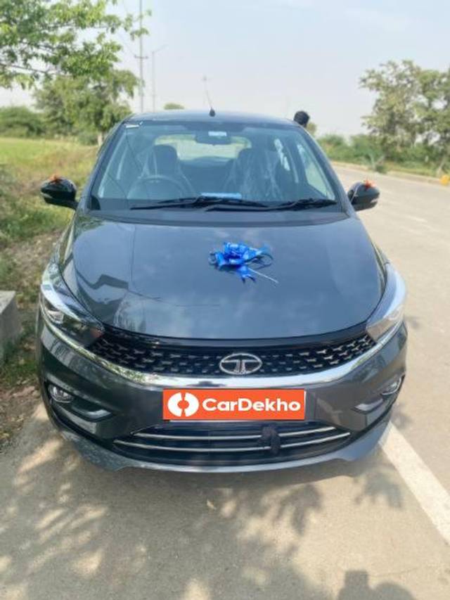 https://images10.gaadi.com/usedcar_image/3629235/original/processed_b68be1f0-e399-4a63-8d75-f1149529856c.jpg?imwidth=6400