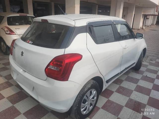 https://images10.gaadi.com/usedcar_image/3629261/original/processed_28018ab0-cd37-4442-a9a7-c50186fc47bb.jpg?imwidth=6402