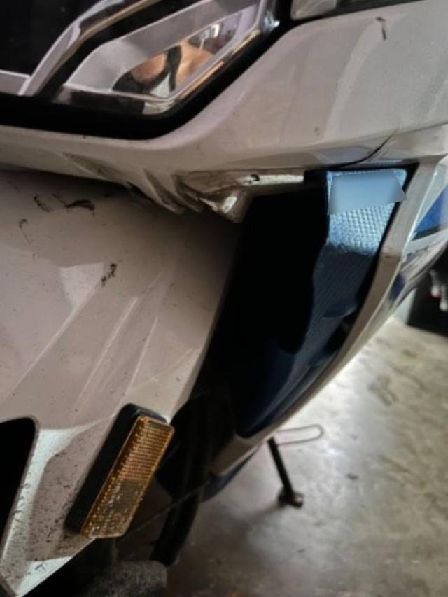 https://images10.gaadi.com/usedcar_image/3629273/original/processed_c979cc7a-c13c-48cf-a7ed-b6a836f7e623.jpeg?imwidth=6402