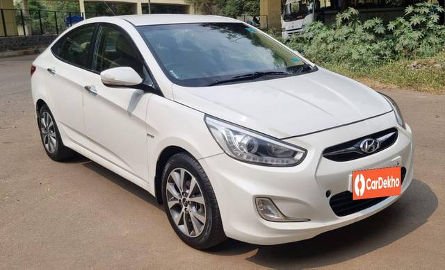 https://images10.gaadi.com/usedcar_image/3629592/original/processed_img2895457__used_car_2895457_1697710754.jpg?imwidth=6400