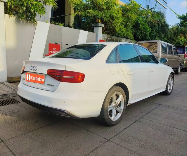 https://images10.gaadi.com/usedcar_image/3629638/original/processed_img2895492__usedcar_6_2895492_1697712036.jpg?imwidth=6401