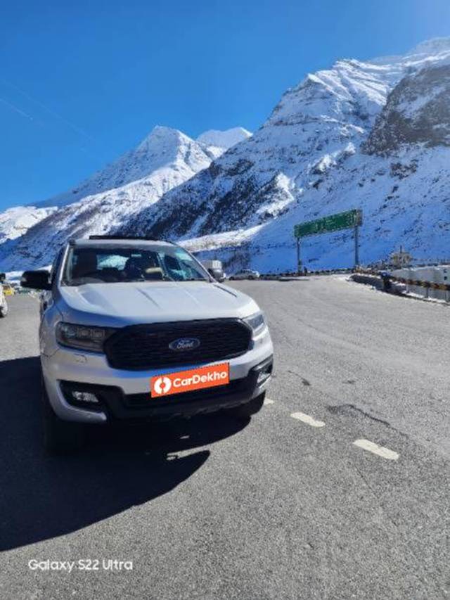 https://images10.gaadi.com/usedcar_image/3629700/original/processed_4cbd3b7f-8729-4cc2-ac07-f38c768f5b92.jpg?imwidth=6401