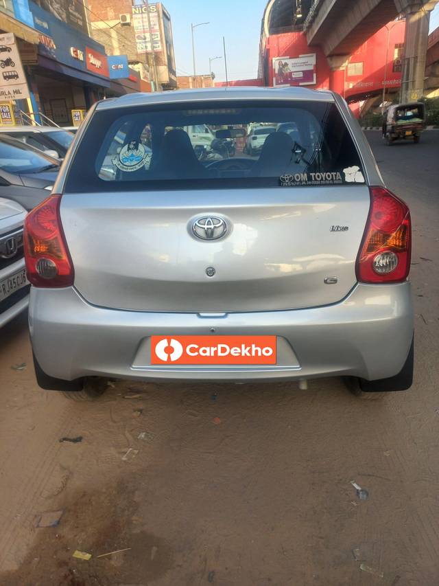https://images10.gaadi.com/usedcar_image/3629762/original/processed_img2895567__used_car_2895567_1697714762.jpg?imwidth=6401