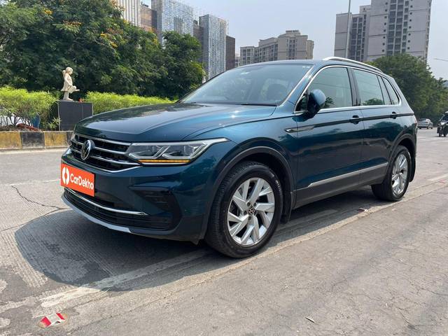 https://images10.gaadi.com/usedcar_image/3629857/original/processed_img2895630__usedcar_cdcced6d_8072_455c_be70_e1c942de70a0_28281697717020_1697717037.jpg?imwidth=6400