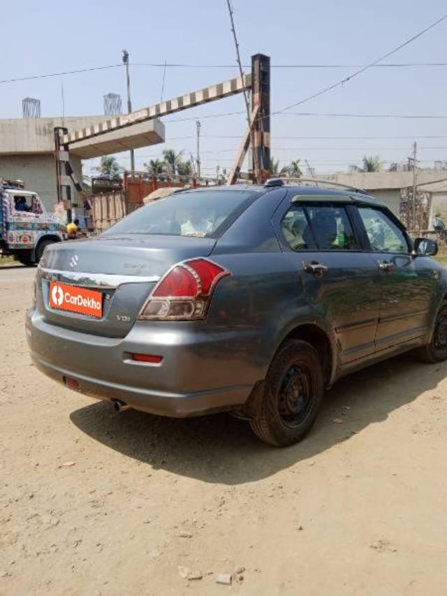 https://images10.gaadi.com/usedcar_image/3629911/original/processed_0c3b7c1e-30e3-4732-bdc5-c0497911bf88.jpg?imwidth=6401