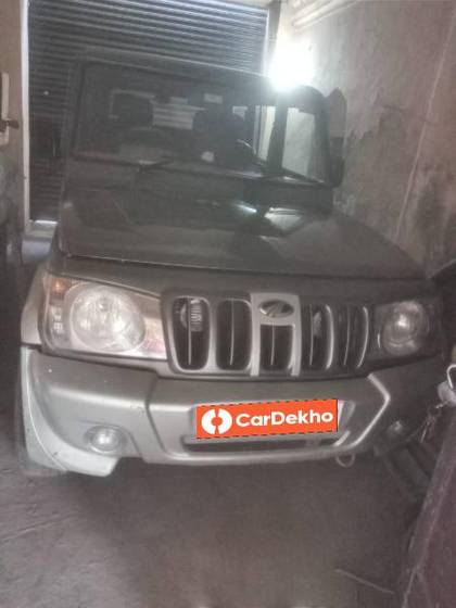 Mahindra Bolero SLX Mahindra Bolero SLX