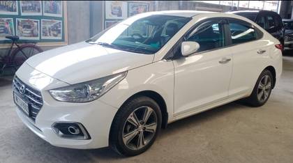 Hyundai Verna VTVT 1.6 SX Hyundai Verna VTVT 1.6 SX