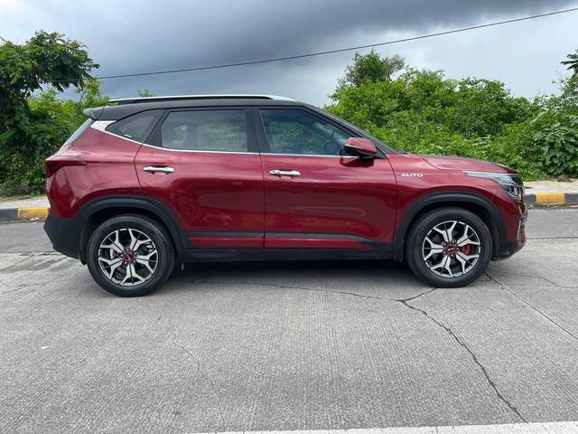 https://images10.gaadi.com/usedcar_image/3630232/original/processed_img2895910__usedcar_55a00763_62aa_494b_a2f1_10963e0ba221_28281697724182_1697724199.jpg?imwidth=6401