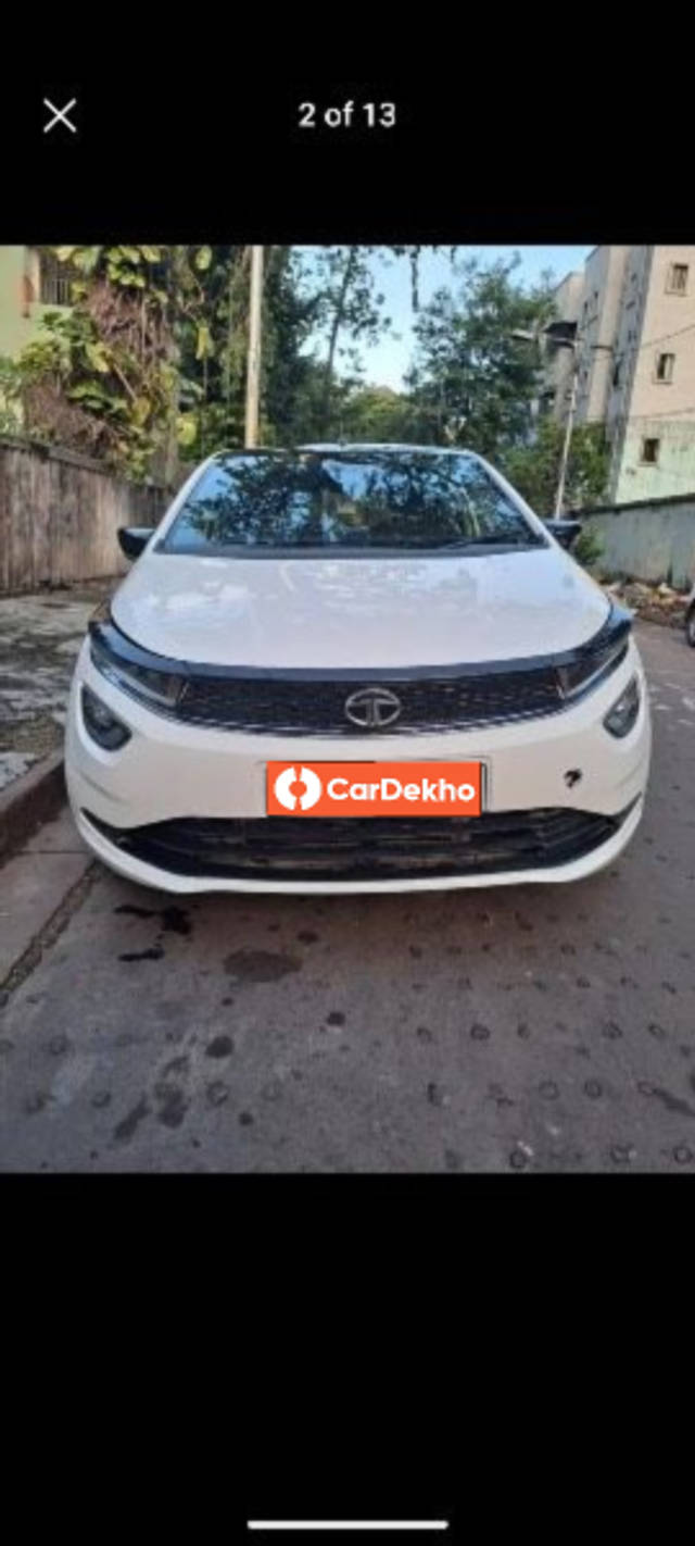 https://images10.gaadi.com/usedcar_image/3630259/original/processed_f52a3dc1-16b1-4670-9d49-954c4e64c99d.png?imwidth=6402