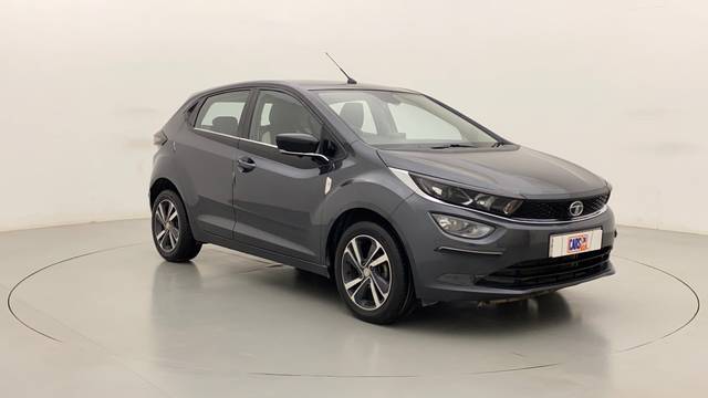 https://images10.gaadi.com/usedcar_image/3630511/original/82d240a1-a16d-4ed1-a60c-05300cb8f77a__42.jpg?imwidth=6400