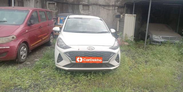 https://images10.gaadi.com/usedcar_image/3630628/original/processed_ac385250-5c65-4938-9c90-b2f0072db7ef.jpeg?imwidth=6402