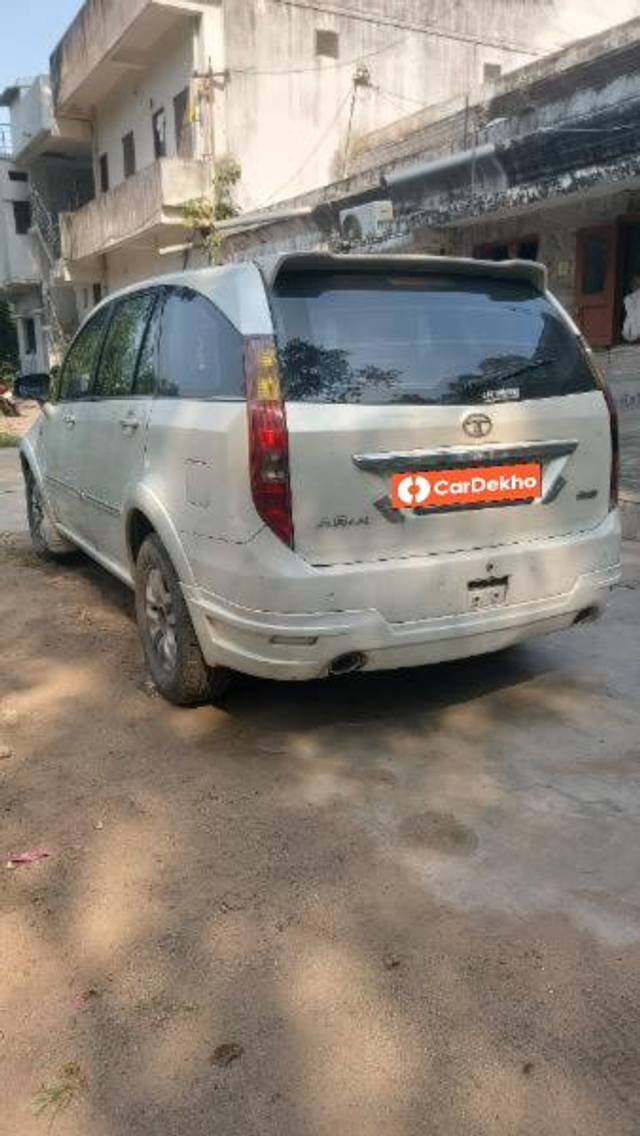 https://images10.gaadi.com/usedcar_image/3630643/original/processed_1a1ed53e-c86d-4d92-9e4c-5e7e25bcdc17.jpg?imwidth=6402