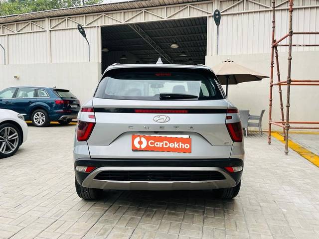 https://images10.gaadi.com/usedcar_image/3630804/original/processed_img2896106__usedcar_1_8__10151697782482_1697782542.jpeg?imwidth=6402