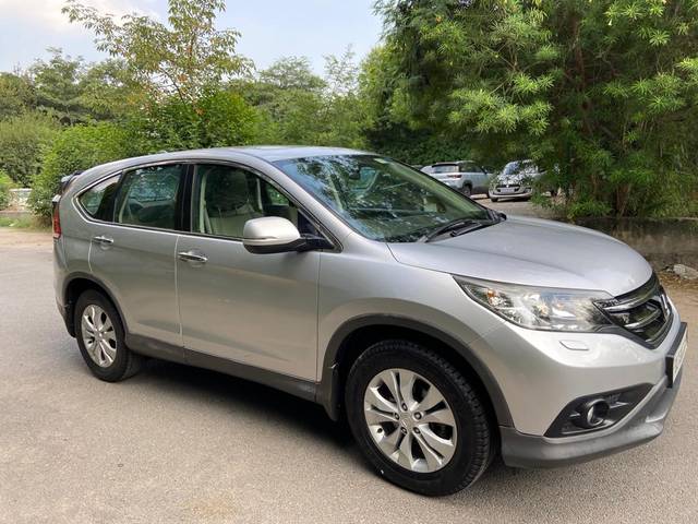 https://images10.gaadi.com/usedcar_image/3631002/original/img2896246__usedcar_photo_2023_09_08_14_13_53_2896246_1697789354.jpg?imwidth=6401