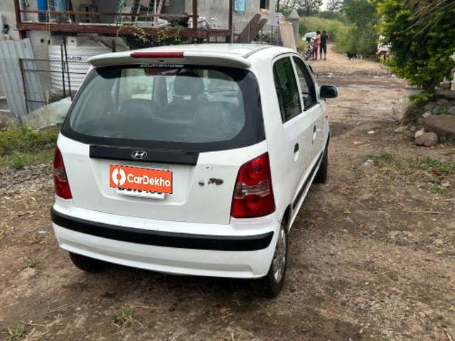 https://images10.gaadi.com/usedcar_image/3631021/original/processed_ef369352-4990-46e9-be4a-653d110661d4.jpeg?imwidth=6402