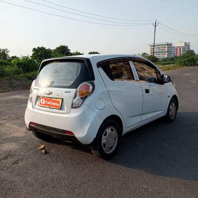 https://images10.gaadi.com/usedcar_image/3631077/original/processed_img2896297__used_car_2896297_1697797521.jpg?imwidth=6402