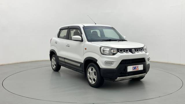 https://images10.gaadi.com/usedcar_image/3631105/original/ce231364-c94e-4b22-8692-57b0300a183d__44.jpg?imwidth=6400