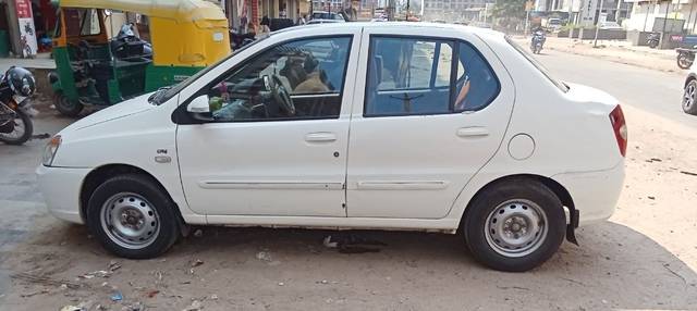 https://images10.gaadi.com/usedcar_image/3631179/original/13__VCC_IMG_1697185005016_1804046_95_1697185350.jpg?imwidth=6401