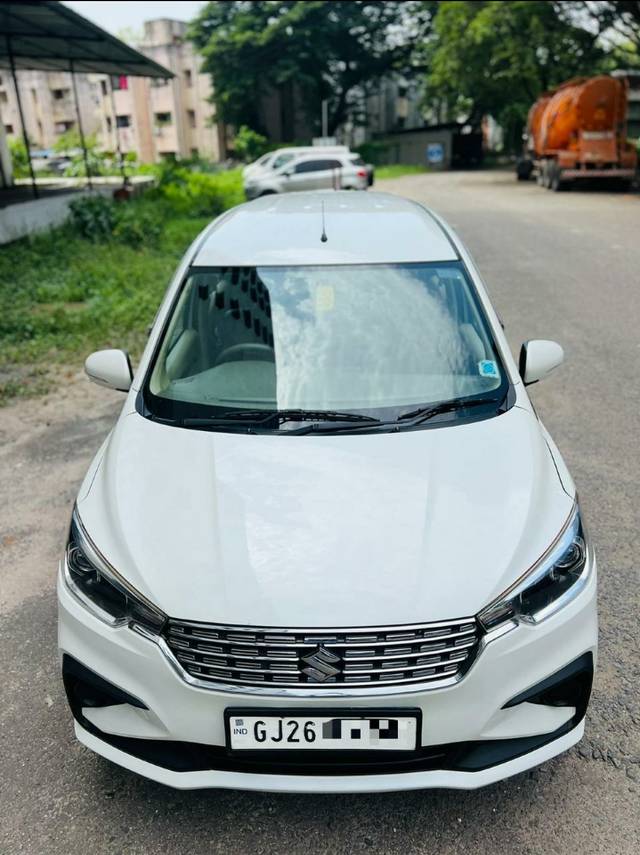 https://images10.gaadi.com/usedcar_image/3631228/original/589065__cover_image-20231006151136.jpg?imwidth=6400