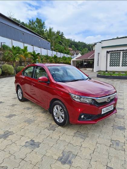 Honda Amaze V CVT Petrol BSIV Honda Amaze V CVT Petrol BSIV
