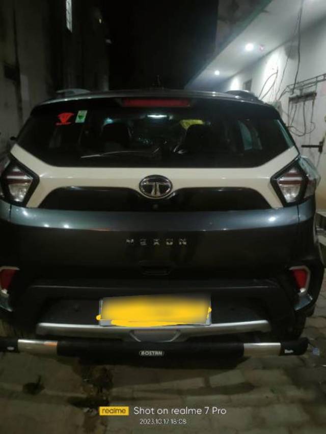 https://images10.gaadi.com/usedcar_image/3631566/original/processed_d95a4cd2-3af5-40a8-9109-fff7ffb7a430.jpg?imwidth=6402
