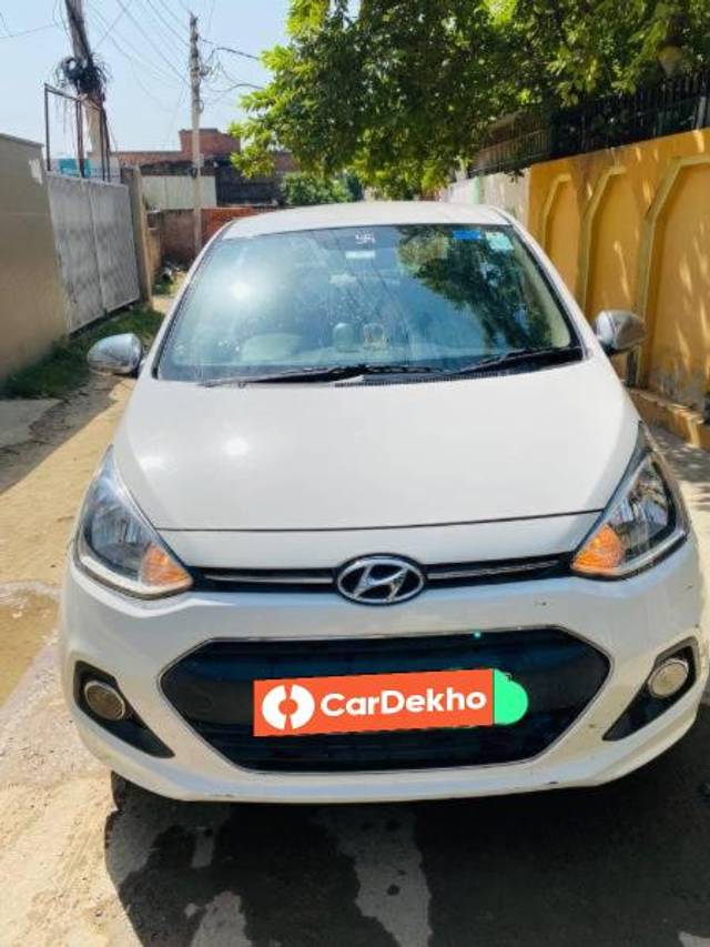 https://images10.gaadi.com/usedcar_image/3631604/original/processed_4cddcb21-02bb-4c8e-843e-eebd7d21b3c9.jpg?imwidth=6400
