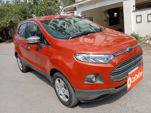 https://images10.gaadi.com/usedcar_image/3631657/original/processed_img2896754__used_car_2896754_1697869467.jpg?imwidth=6400