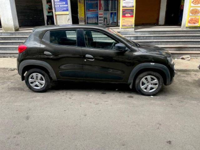 https://images10.gaadi.com/usedcar_image/3631689/original/processed_f32bf0f6-6c90-4380-8012-c95dada8b70b.jpeg?imwidth=6401