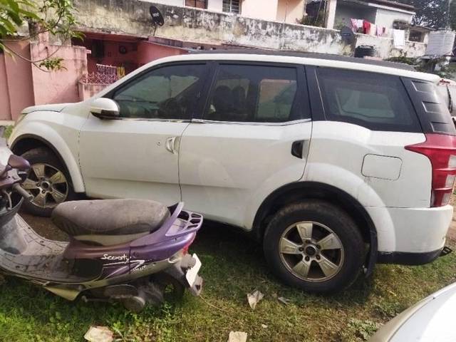 https://images10.gaadi.com/usedcar_image/3631778/original/processed_d681983d-47c0-47f4-b7ee-3b021b9c4897.jpg?imwidth=6402