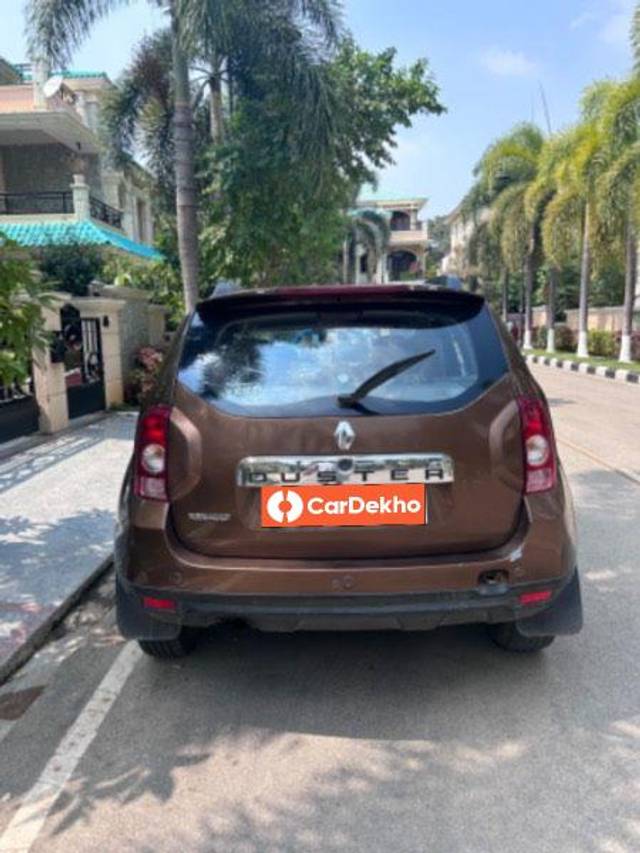https://images10.gaadi.com/usedcar_image/3631819/original/processed_55a9034e-c4c8-443d-ae68-1f10cc2e1fdb.jpeg?imwidth=6402
