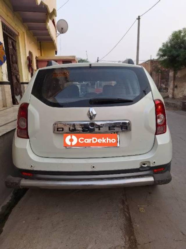 https://images10.gaadi.com/usedcar_image/3631895/original/processed_35c7b9a4-4e8f-44a5-a5bf-d84e1c0c266a.jpg?imwidth=6402