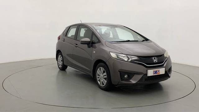 https://images10.gaadi.com/usedcar_image/3631953/original/a9a8677e-510c-465f-b0c2-c2a93aa31307__43.jpg?imwidth=6400