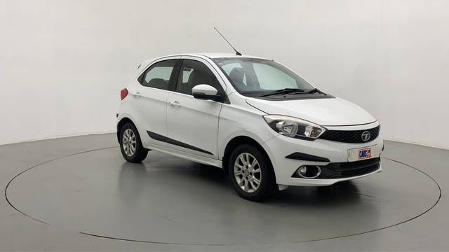 https://images10.gaadi.com/usedcar_image/3632058/original/1166edaa-41b2-49c2-9275-0e492412fe76__42.jpg?imwidth=6400