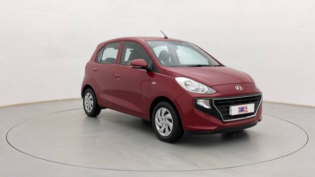 https://images10.gaadi.com/usedcar_image/3632071/original/39d2eaec-ec17-4057-a575-d48f052f0a00__43.jpg?imwidth=6400