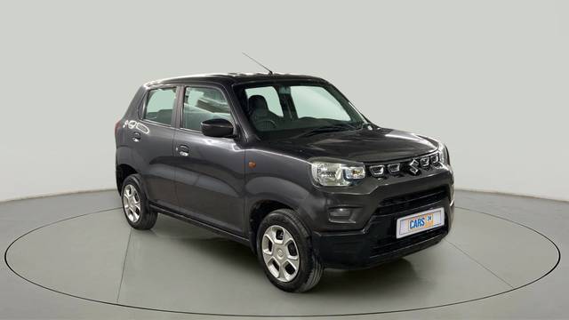 https://images10.gaadi.com/usedcar_image/3632414/original/slot__1-7-Exterior-10080753735-c3c8aa78017a46d08a29fb2aea646e24-Exterior-7.jpg?imwidth=6400
