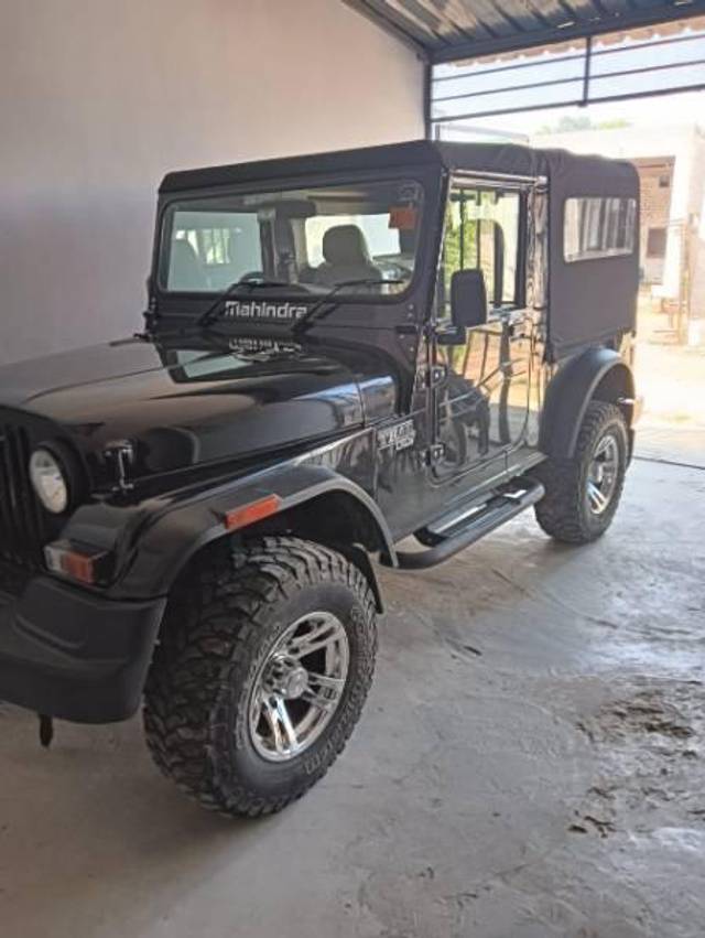 https://images10.gaadi.com/usedcar_image/3632424/original/processed_c98f6a0b-9bcf-4981-b490-c8ee54a62ce3.jpg?imwidth=6400