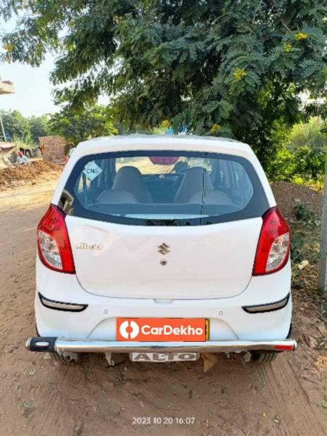 https://images10.gaadi.com/usedcar_image/3632474/original/processed_fdb45d0a-7582-4b25-b59b-f29357e97d6f.jpg?imwidth=6402