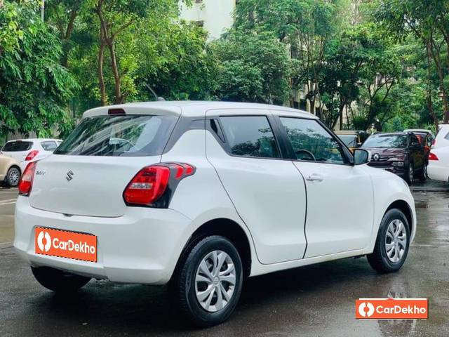 https://images10.gaadi.com/usedcar_image/3632515/original/processed_img2897125__used_car_2897125_1697868072.jpg?imwidth=6402