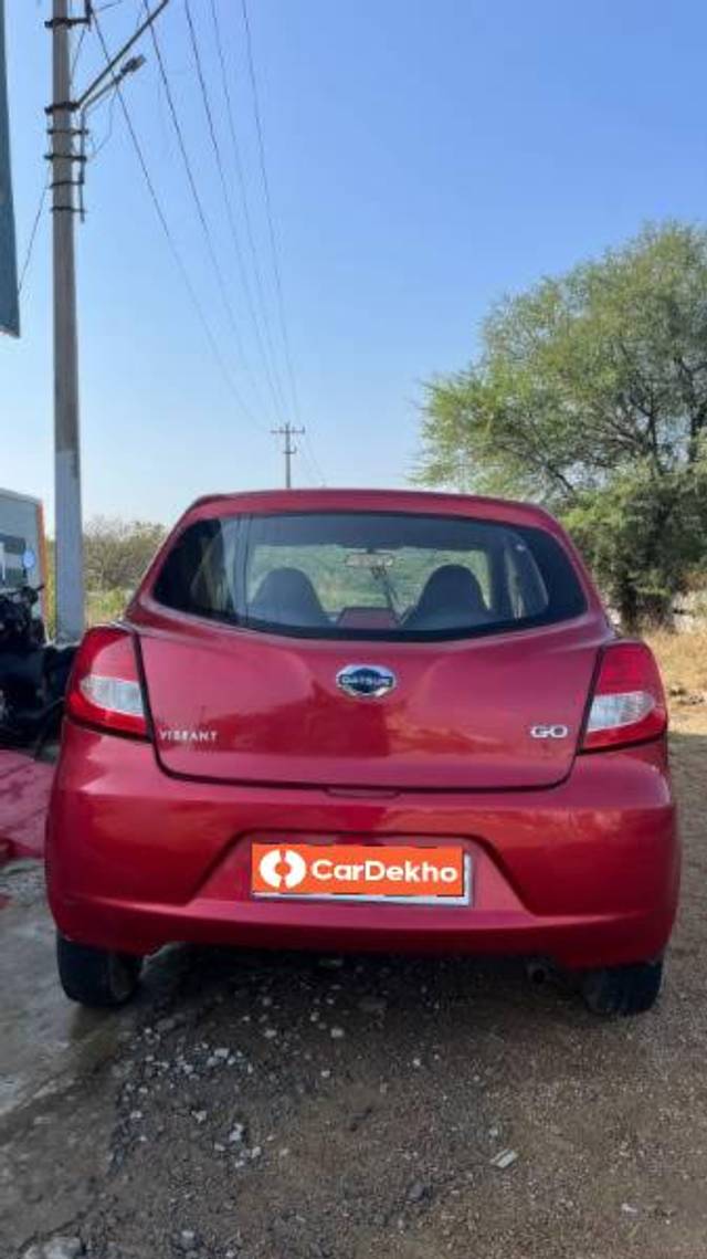 https://images10.gaadi.com/usedcar_image/3632528/original/processed_2594177f-8e98-47c9-8d92-a1ec40bae1ea.jpg?imwidth=6402