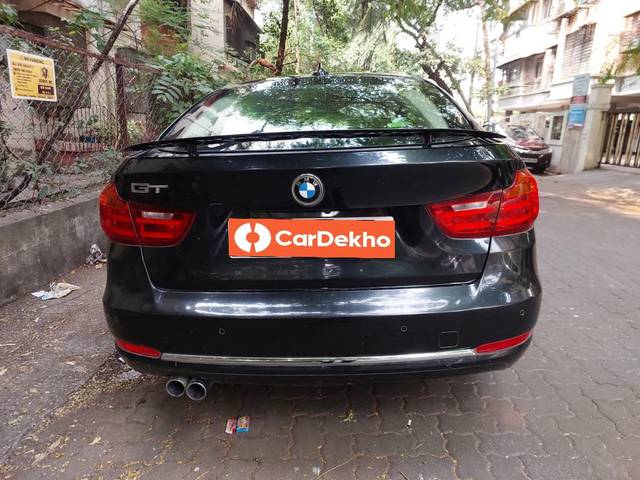 https://images10.gaadi.com/usedcar_image/3632596/original/processed_img2897178__used_car_2897178_1697870820.jpg?imwidth=6402