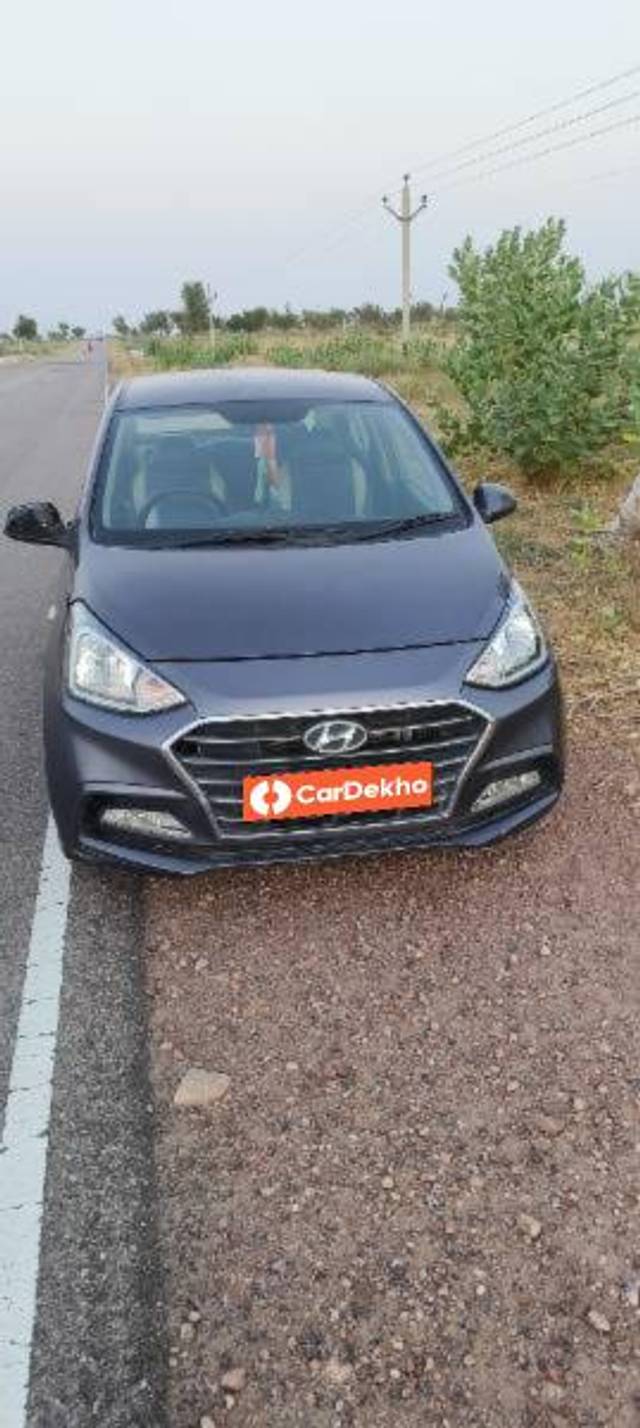 https://images10.gaadi.com/usedcar_image/3632731/original/processed_339708c1-fea0-4932-9050-e6705013ac32.jpg?imwidth=6400
