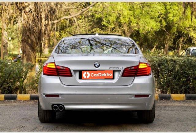 https://images10.gaadi.com/usedcar_image/3632897/original/processed_549e52f5-e551-4f9e-9e49-002e6cdcb6de.jpeg?imwidth=6402